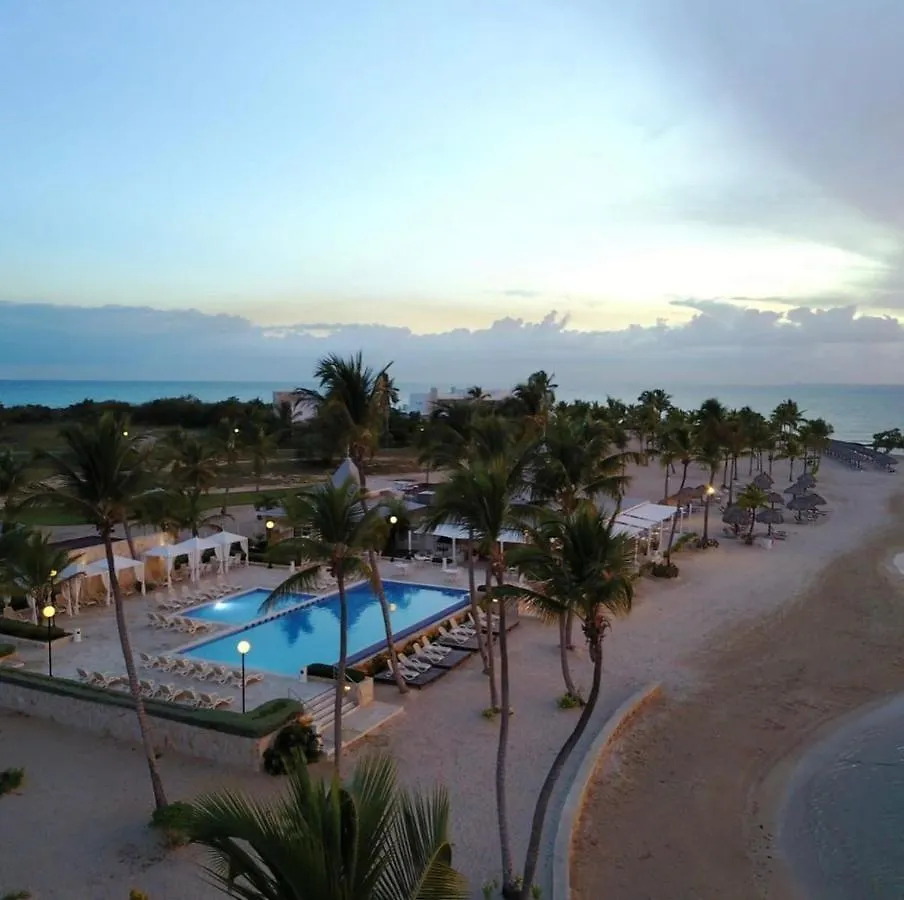 Villa Real Playa Nueva Romana El Soco 0*,